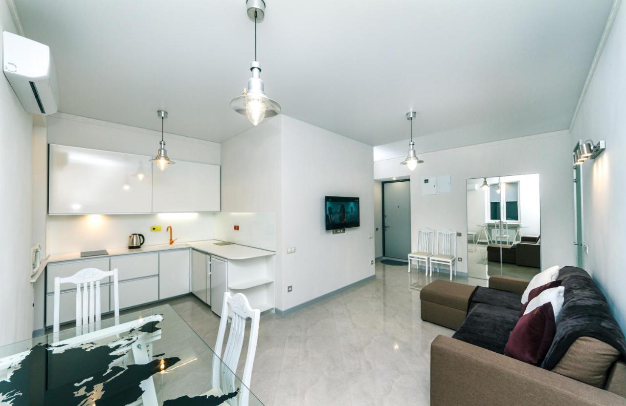 Hotrent City Deluxe Kijów Zewnętrze zdjęcie
